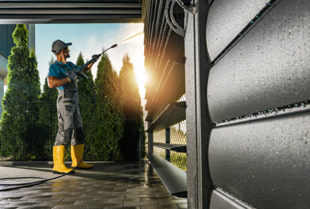 Animal Enclosure Cleaning in Mooresville, NC